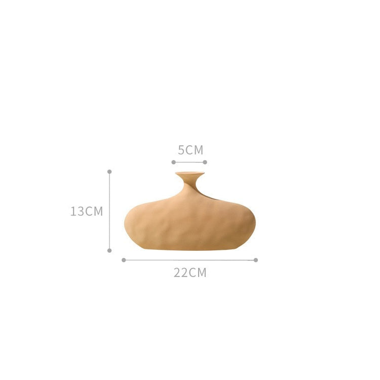 Herzausstein - Vase Scandinavian Sculpture